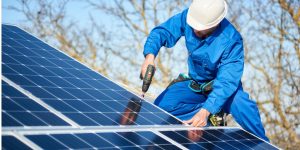 Installation Maintenance Panneaux Solaires Photovoltaïques à Lizeray